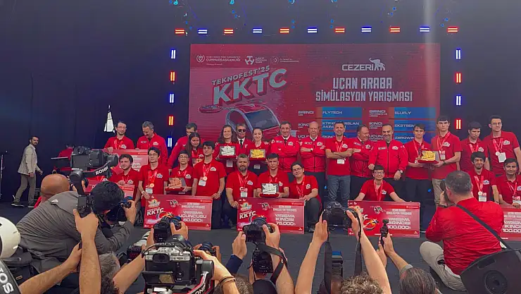 Konya'nın gururu KAPSÜL, TEKNOFEST KKTC'den 2 ödülle döndü!