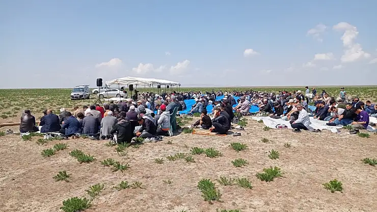 Konya'nın ilçesinde yağmur duası yapıldı!