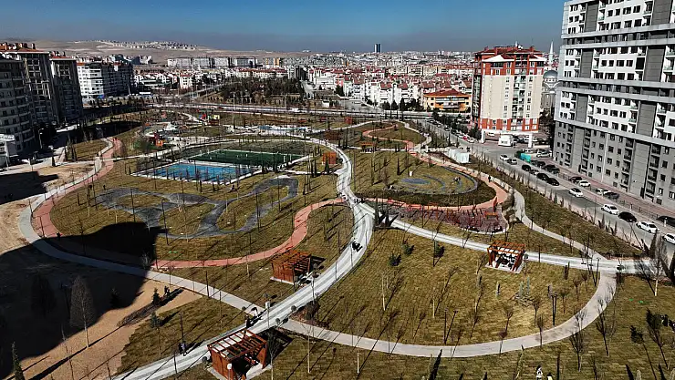 Konya'nın o parkında korkunç görüntü! Vatandaş tepki gösterdi, belediye harekete geçti...