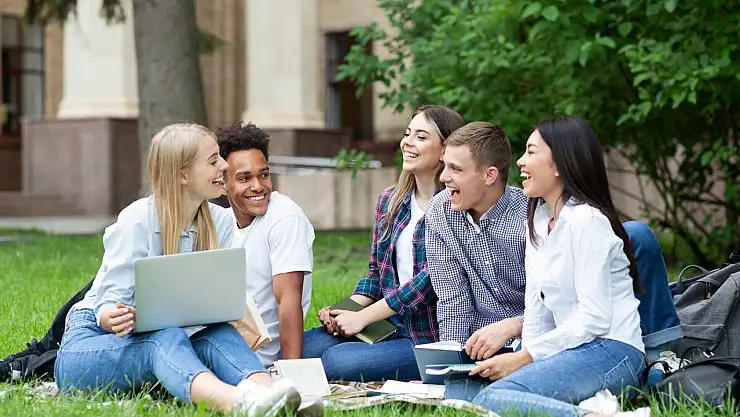 Konya'nın o üniversitesi 3 bin TL burs verecek! İşte gerekli şartlar...
