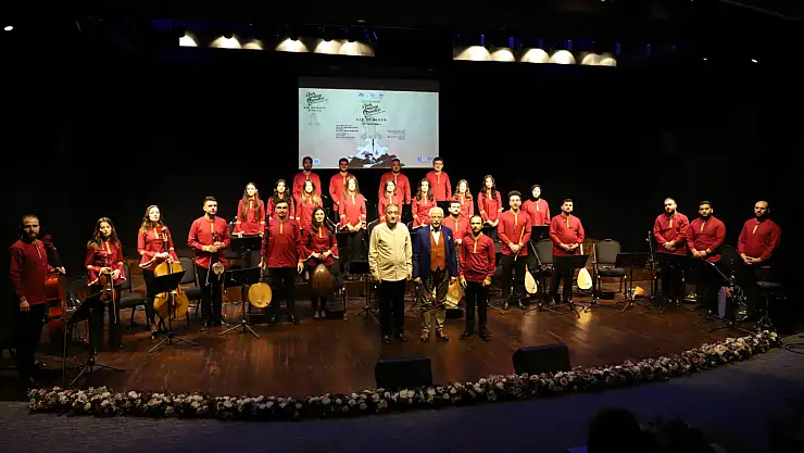 Konya'nın o üniversitesinde Türk müziği şöleni başladı