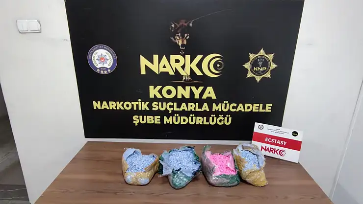 Konya polisinden operasyon! Tam 20 bin adet ele geçirildi