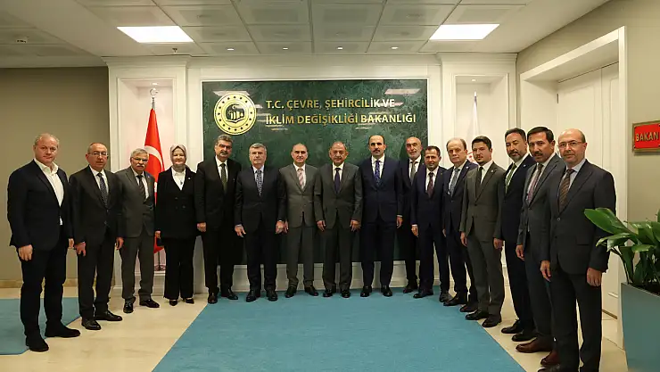 Konya protokolü Bakan Özhaseki'yi ziyaret etti