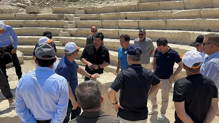 Konya Protokolü Karatay'ın doğal ve tarihi güzelliklerini inceledi