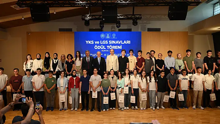 Konya protokolü YKS ve LGS'de dereceye giren öğrencilerle!