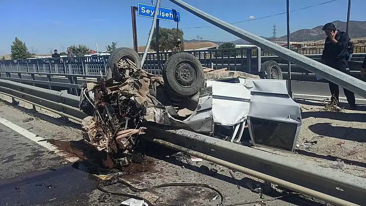 Konya sanayi çıkışında kaza: 1'i ağır 2 yaralı