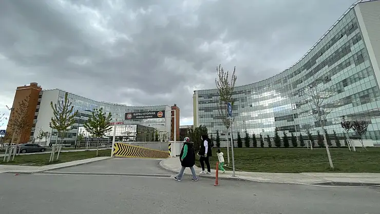 Konya Şehir Hastanesine kesintisiz ulaşım! O tarihte açılıyor! Başkan Altay duyurdu...