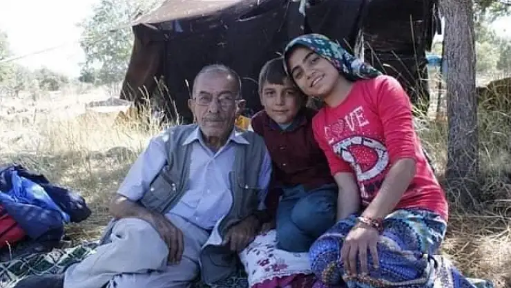 Konya sevdalısı Zeki Oğuz'a adanan anı kitabı okurla buluştu!