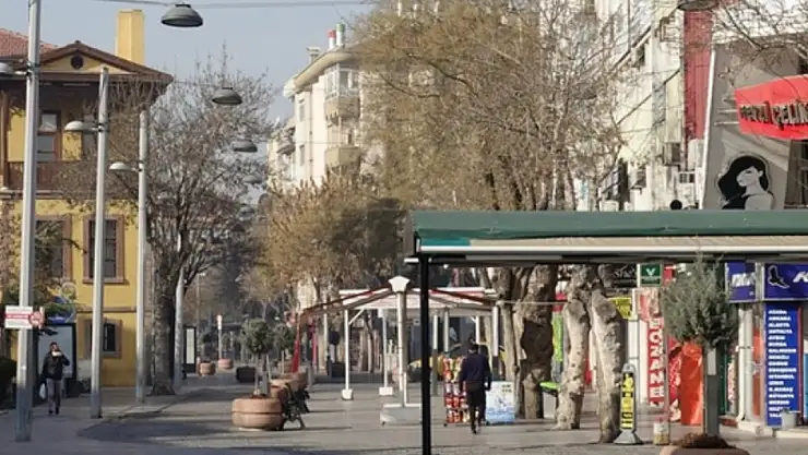Konya sokaklarında sessizlik ...