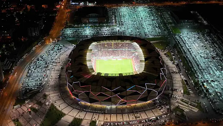 Konya, Türkiye - İspanya maçı için hazır!