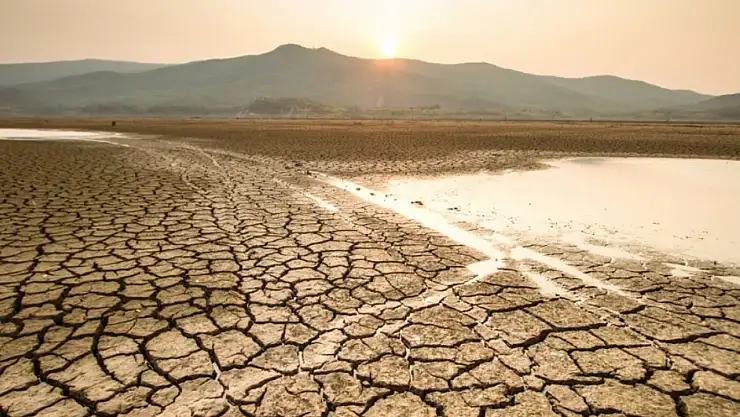 Felaket kapıda! Türkiye'ye rekor yağış, Konya'da kuraklık