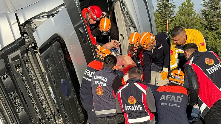 Konya yolunda 5 Milyonluk kaza