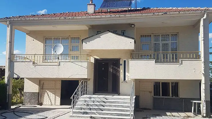 Konya'da gurbetçinin evine dadanan hırsızlar tutuklandı