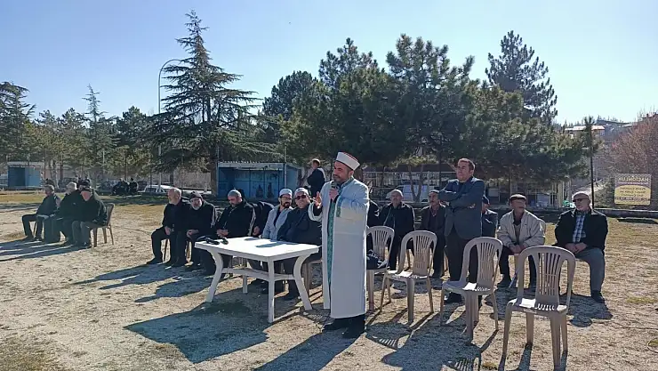 Konyalılar çareyi duada aradı!