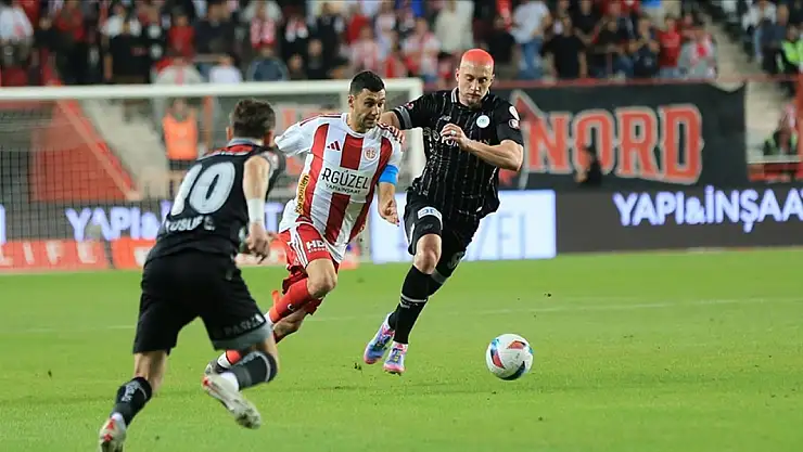 Konyaspor Antalya'da puan bıraktı