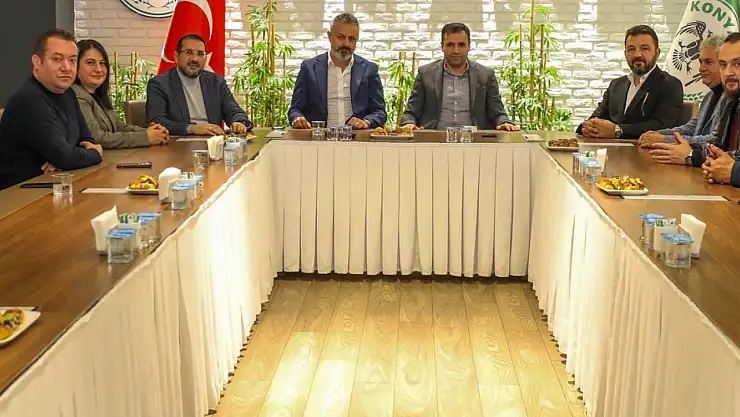 Konyaspor'da devir teslim töreni yapıldı!