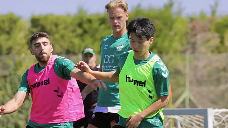 Konyaspor, Galatasaray maçı hazırlıklarına dinlenmeden başladı