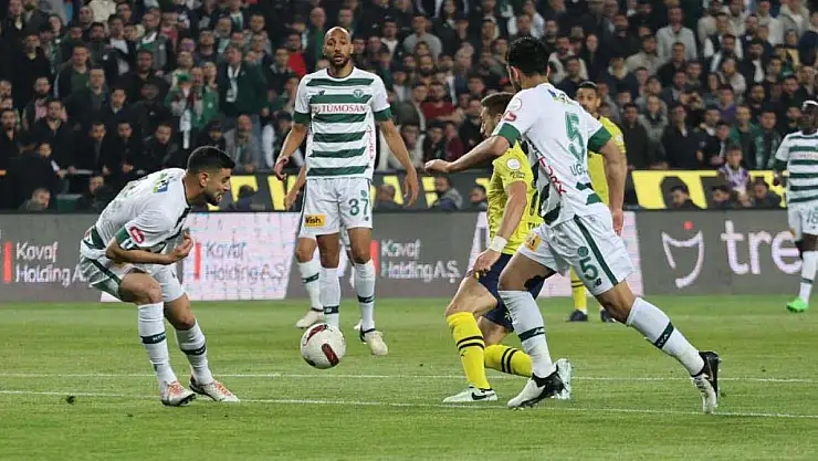 Konyaspor geçit vermedi: Ligde kalma adına hayati değer taşıyan kritik 1 puanı hanesine yazdırdı