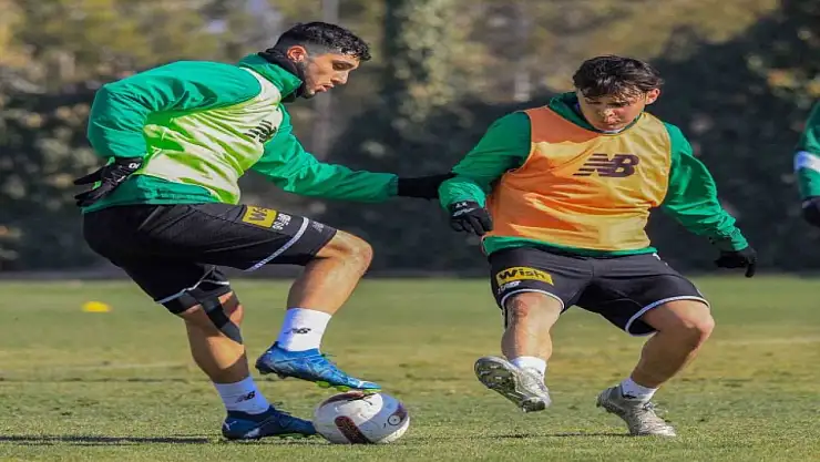 Konyaspor, Göztepe maçı antremanlarına başladı