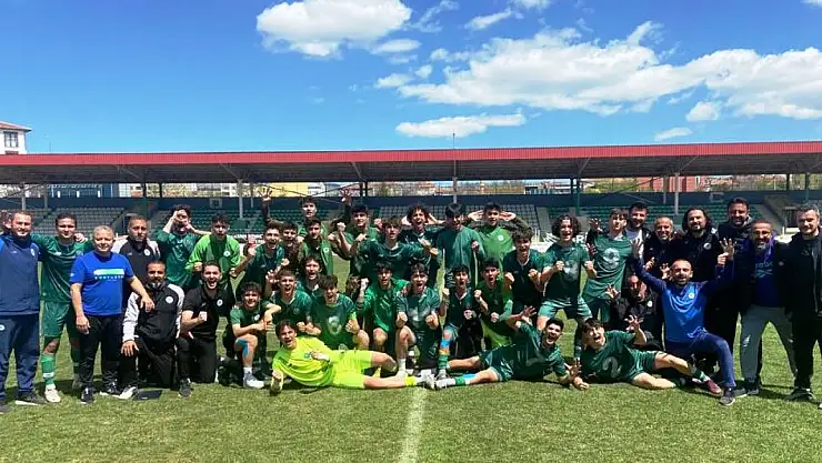 Konyaspor U16 Futbol Takımı yarı finalde