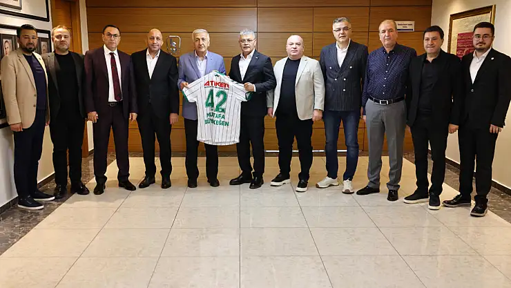 Konyaspor yönetiminden Konya Sanayi Odası'na ziyaret