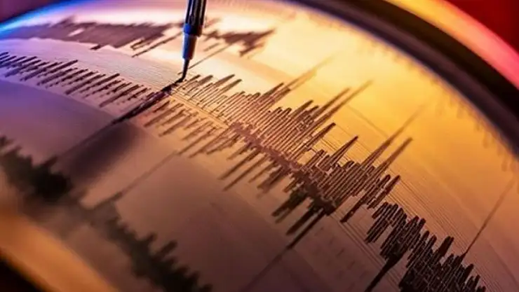 Korkutan deprem: Balıkesir yine sallandı!