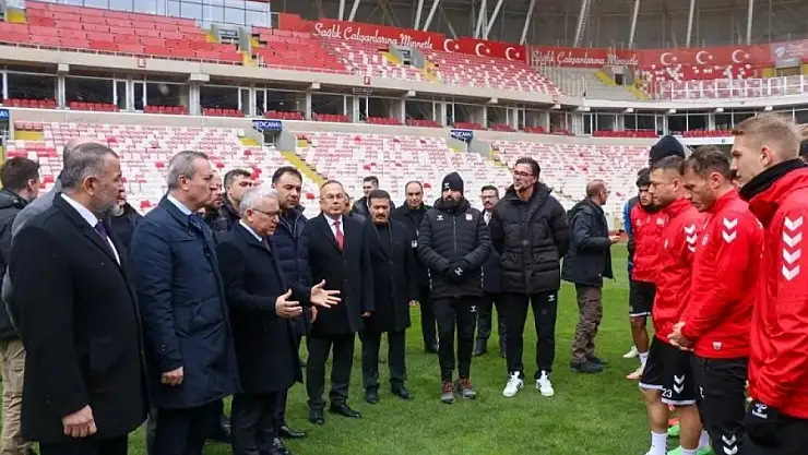 Kritik karşılaşma öncesi Sivasspor'a moral ziyareti