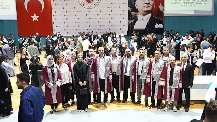 KTÜN, bilgisayar ve bilişim fakültesi ilk mezunlarını gururla uğurladı