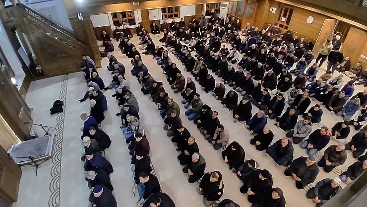 Kulu'da kandil coşkusu