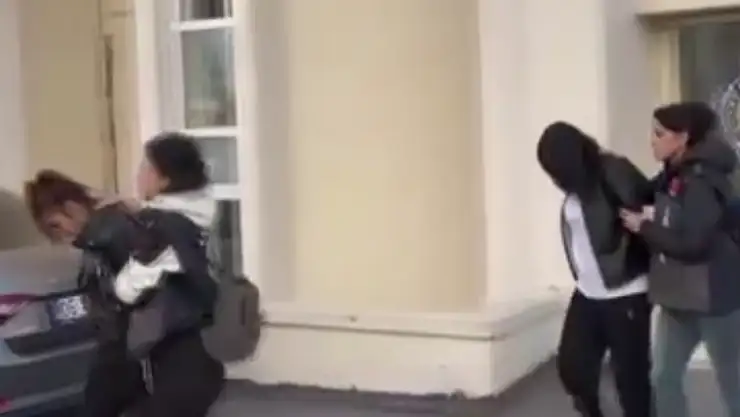 Kuyumculara  hayatının şokunu yaşatmışlardı: Polisten kaçamadılar!