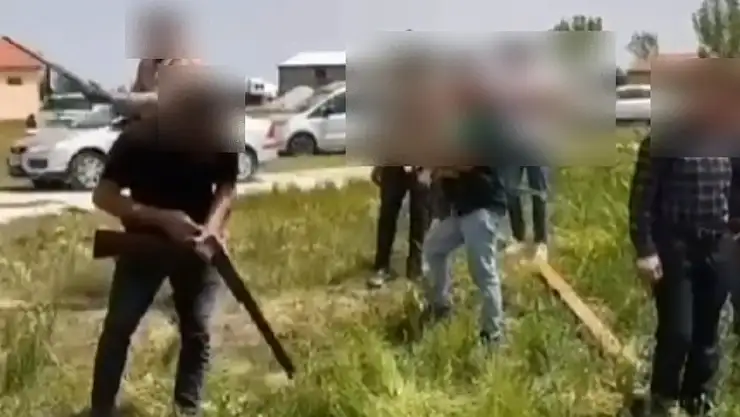 Magandaların evinden cephanelik çıktı