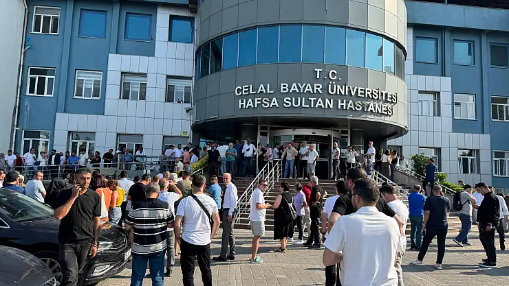 Manisa Büyükşehir Belediye Başkanı Ferdi Zeyrek'in vefat haberi şehri yasa boğdu