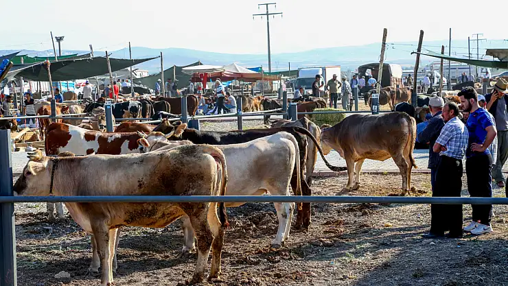Meram Belediyesi'nden bayrama tam kadro hazırlık!