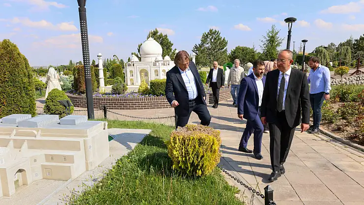 Meram'da zaman yolculuğu yeniden başlıyor: 80 Binde Devr-i Alem Parkı yenileniyor