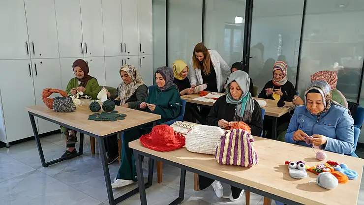 Meram'ın hayatlara dokunan merkezinde herkesin öğreneceği çok şey var