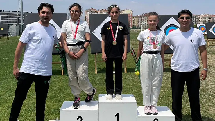 Meramlı sporcular gururlandırdı!