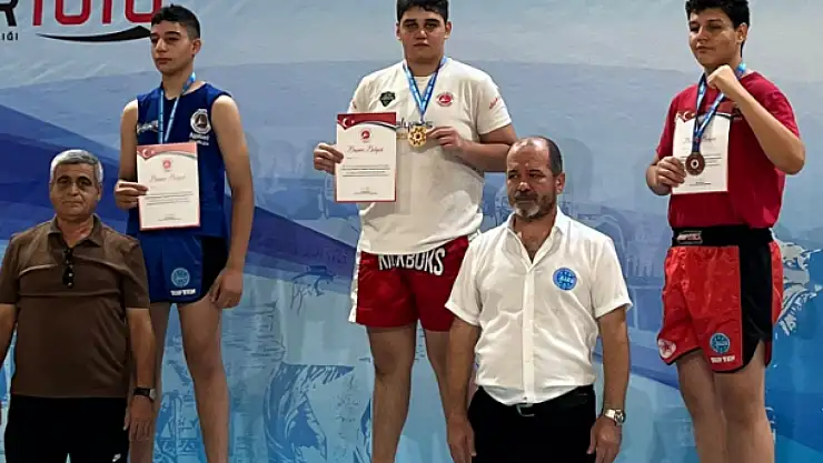 Merem Belediyesporlu Yiğithan gururlandırdı!