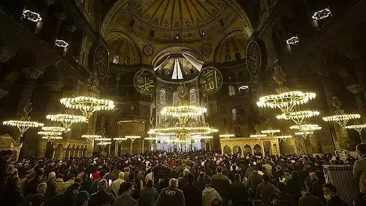 MEVLİD KANDİLİ: Mevlid Kandili 2025 ne zaman? Dini Günler Takvimi Mevlid Kandili günü 2025