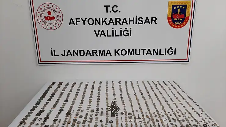 Mezarlık işçisinin evinden çıkanlar pes dedirtti