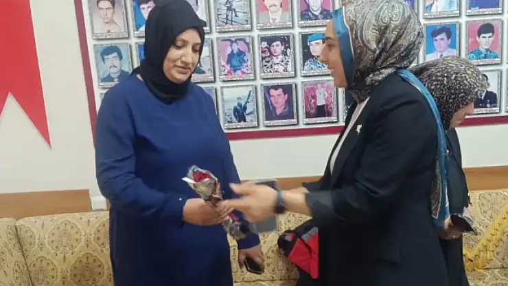 MHP Konya il teşkilatından anlamlı ziyaret!