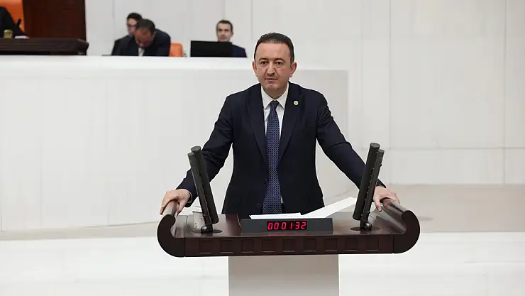 Milletvekili Bektaş'tan 1 Mayıs mesajı: 'Milyonlarca emekçi en temel haklarını bile kullanamaz halde'