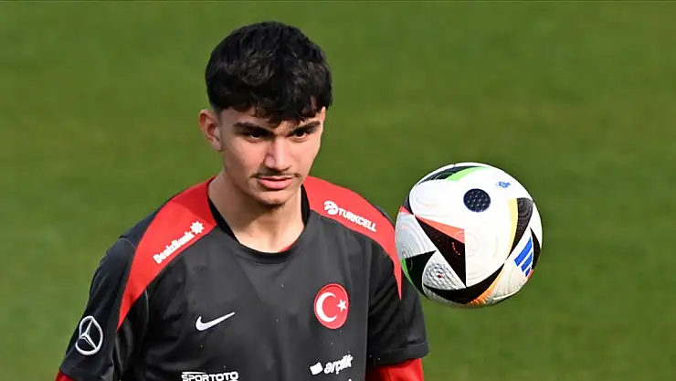 Milli Futbolcu kadroda yer almamasına ilişkin konuştu: 'Üzüntülüyüm'