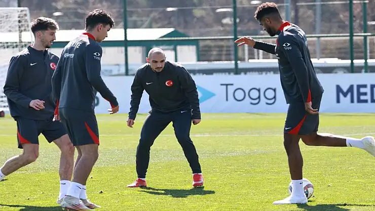 Millî Takım, Budapeşte yolculuğu öncesi son antrenmanını yaptı