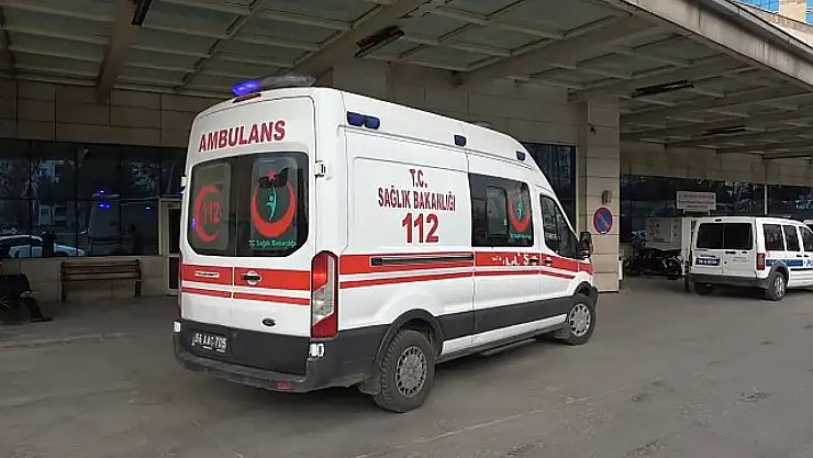 Motosiklet devrildi sürücüsü hayatını kaybetti