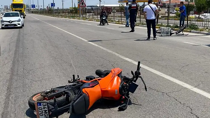 Motosikletin çarptığı bisikletli ağır yaralandı