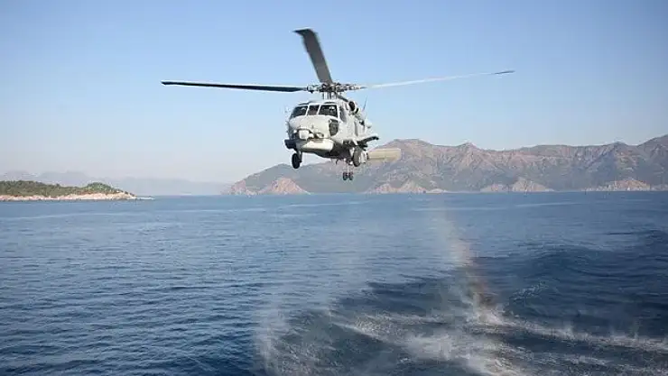 MSB: Askeri helikopter denize acil iniş yaptı