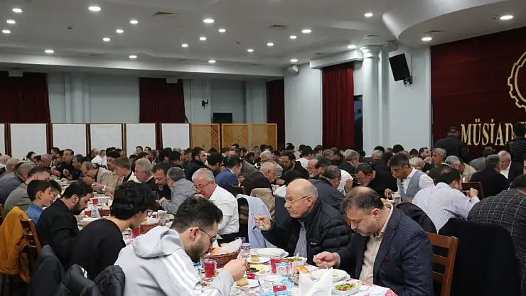 MÜSİAD Konya üyeleri iftarda bir araya geldi