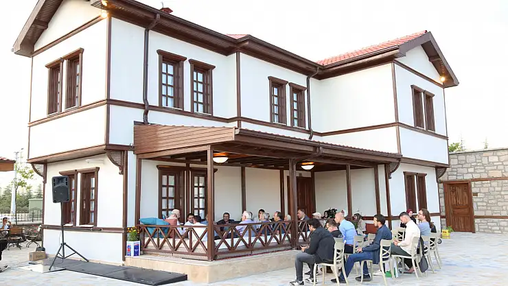 Müze Meram, 'Meram Sohbetleri' ile  tarihe tanıklık edecek