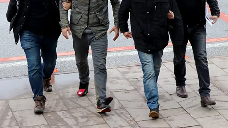 Narkotik operasyonu: 3 kişi gözaltına alındı