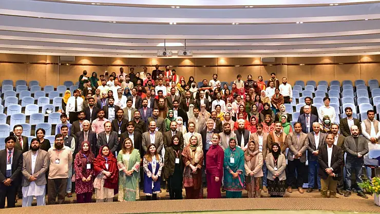 Necmettin Erbakan Üniversitesi Pakistan'da o etkinliğe katıldı!